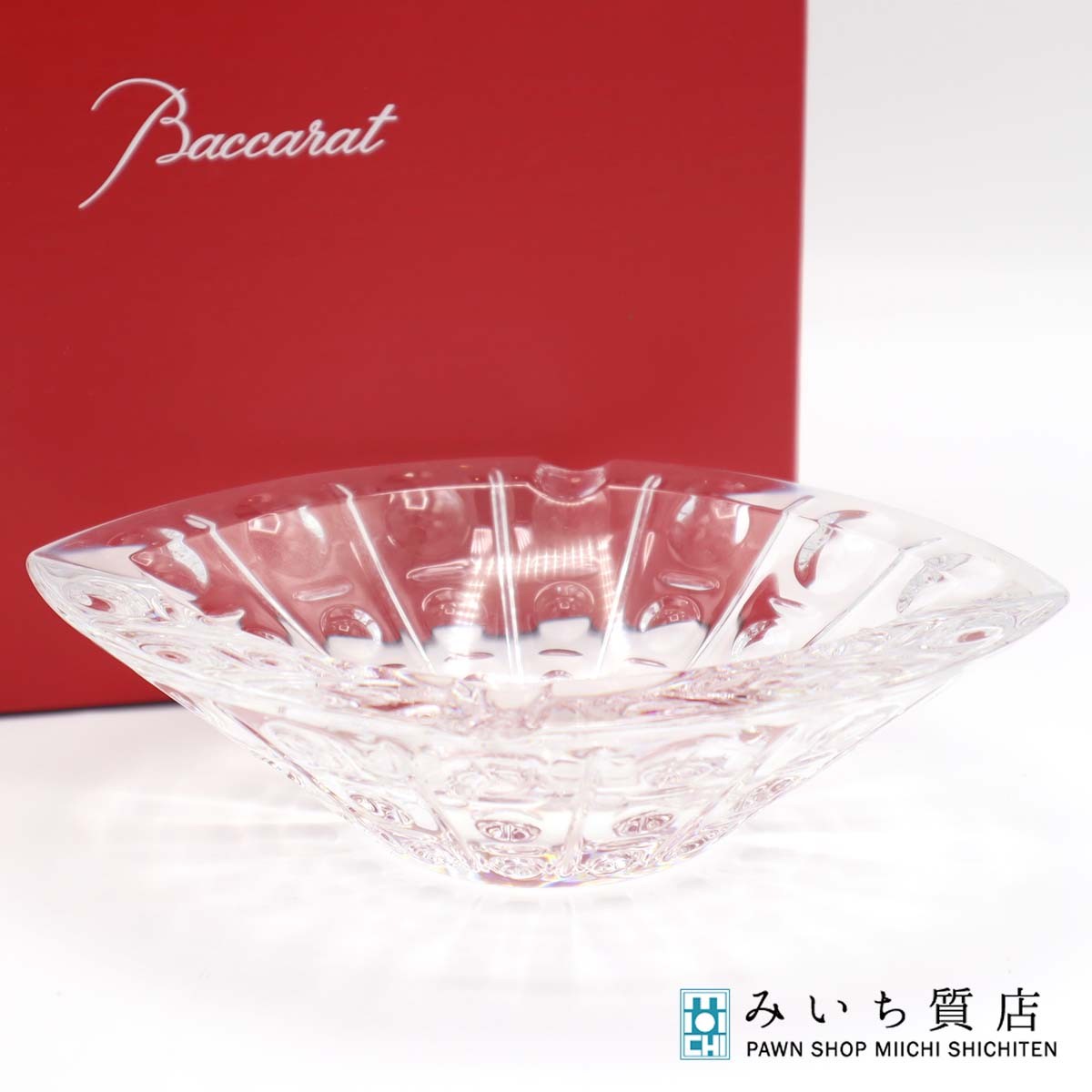 Baccarat クリスタルガラス 葉型皿 灰皿 Baccarat クリスタルガラス 葉
