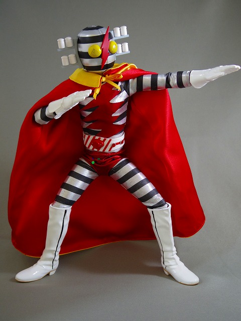 メディコムトイ デンセンマン レビュー - okurejeの日記