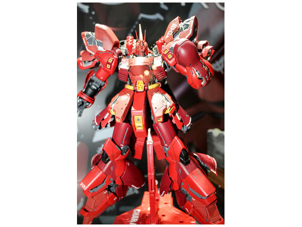 新品未使用 NEO ZEON MSN-05 SAZABI MGサザビー ガンダム Bandai Neo