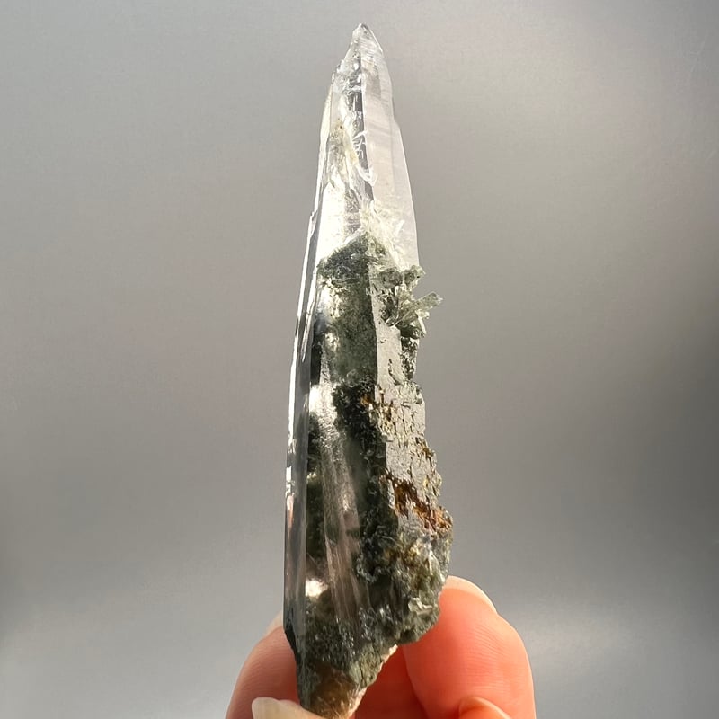 ガネッシュヒマール産】クローライト&アクチノライトイン天然ヒマラヤ