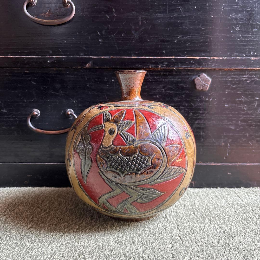 沖縄　やちむん　新垣勲　壺屋焼　飾り壺　鳥　魚　赤絵　陶器製　土もの 沖縄 やちむん 新垣勲 壺屋焼 飾り壺 鳥 魚 赤絵 陶器製 土もの 沖縄